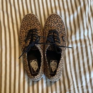 Vans - animal print